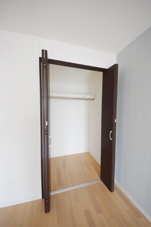 エスト四つ木の物件内観写真